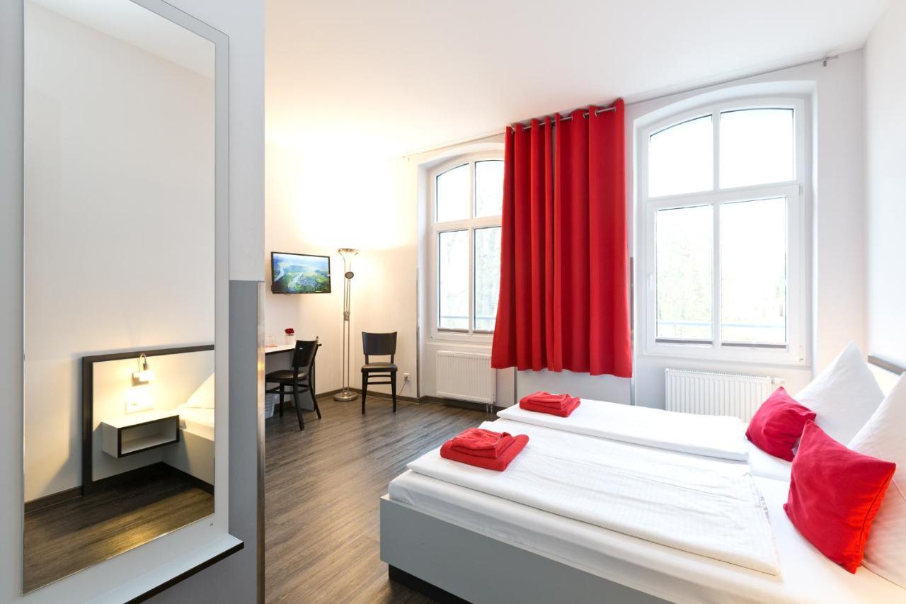 Hotel Zwischen Den Seen Waren  Luaran gambar