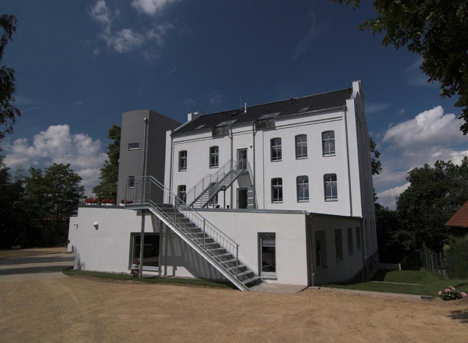 Hotel Zwischen Den Seen Waren  Luaran gambar