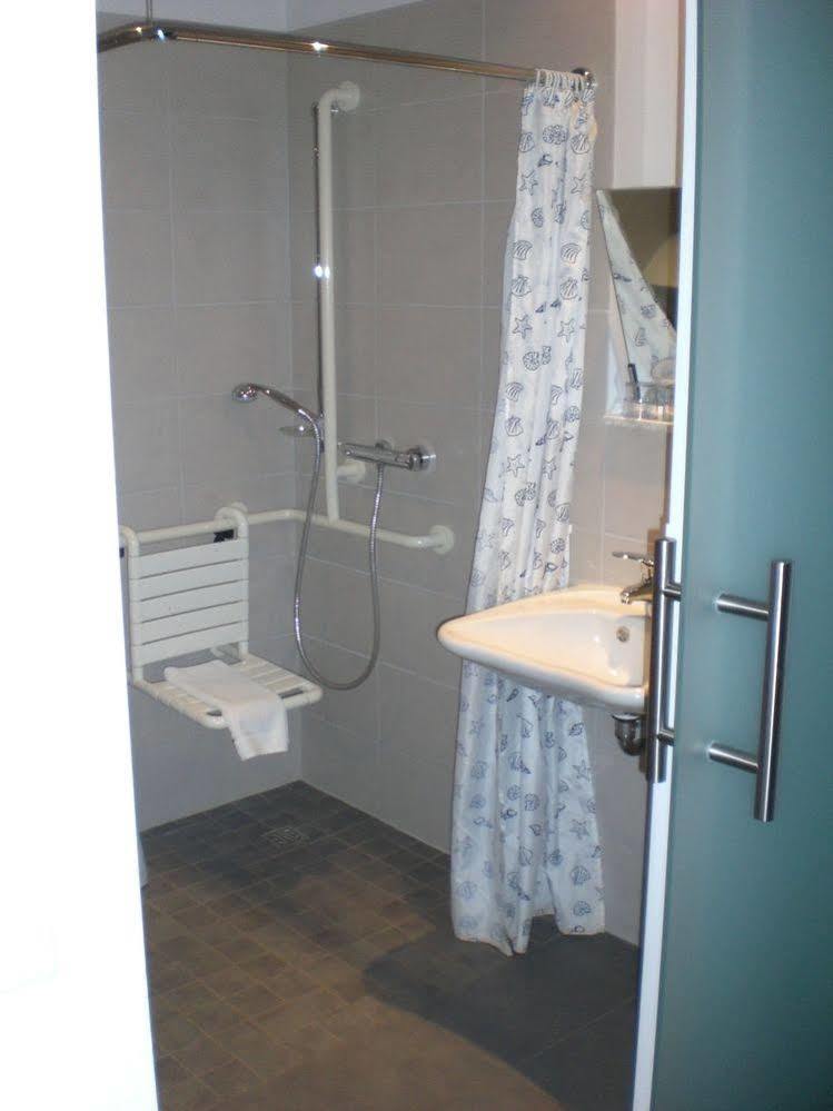 Hotel Zwischen Den Seen Waren  Luaran gambar